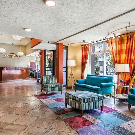 Howard Johnson By Wyndham Vancouver Downtown Eksteriør bilde