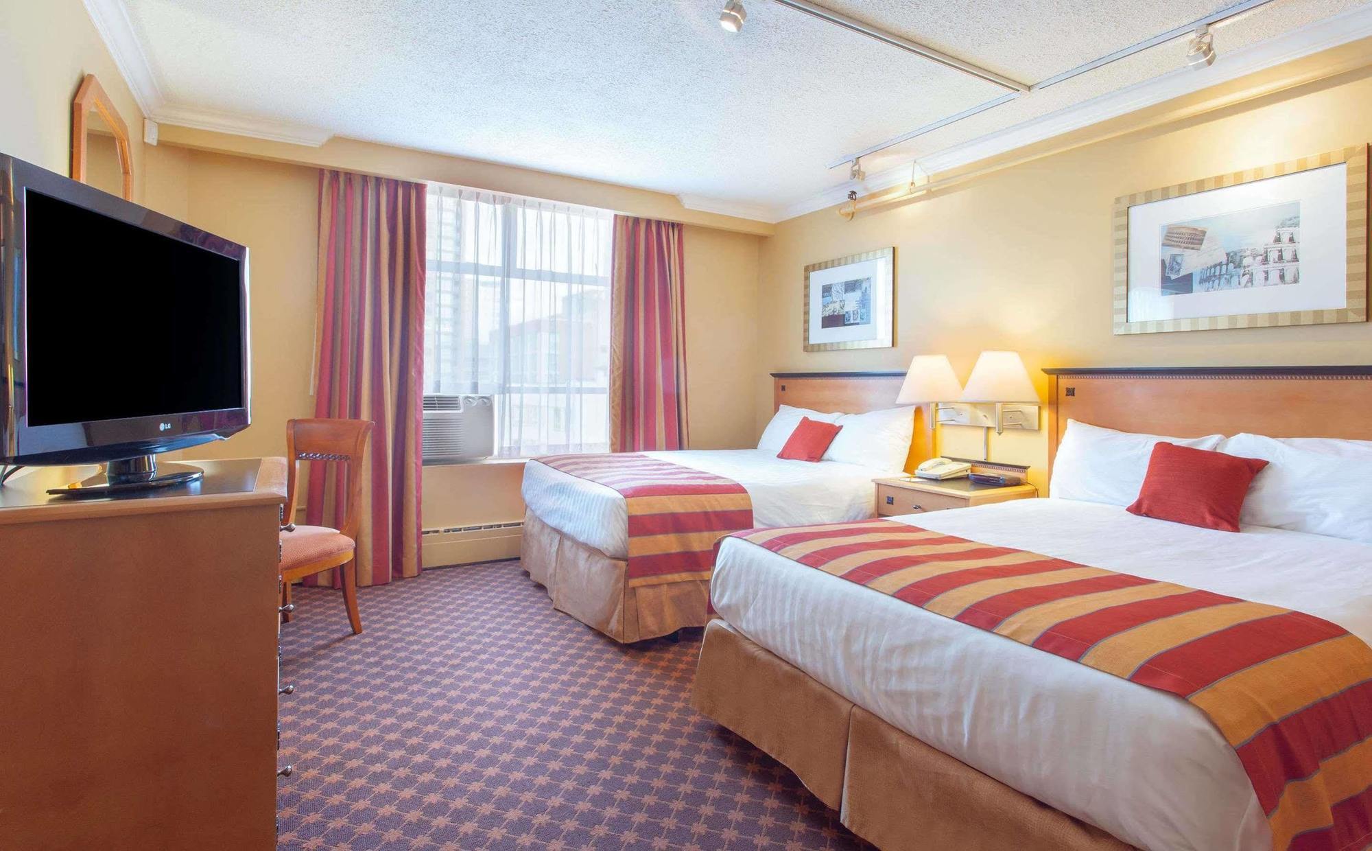 Howard Johnson By Wyndham Vancouver Downtown Eksteriør bilde